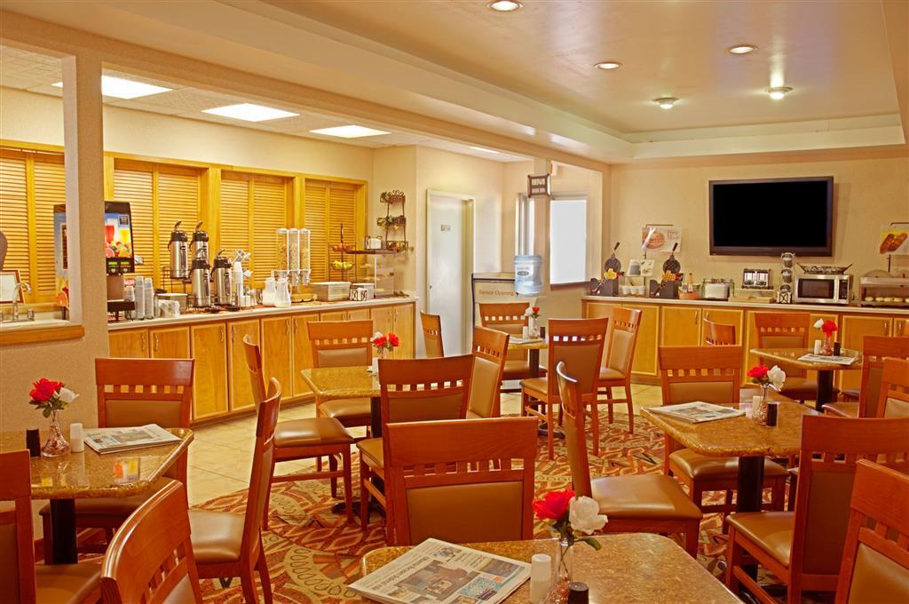 Best Windsor Inn Lubbock Restaurant bilde